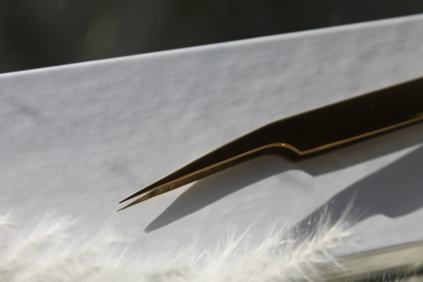 The 'Lucy' Precision Eyelash Tweezer- Gold