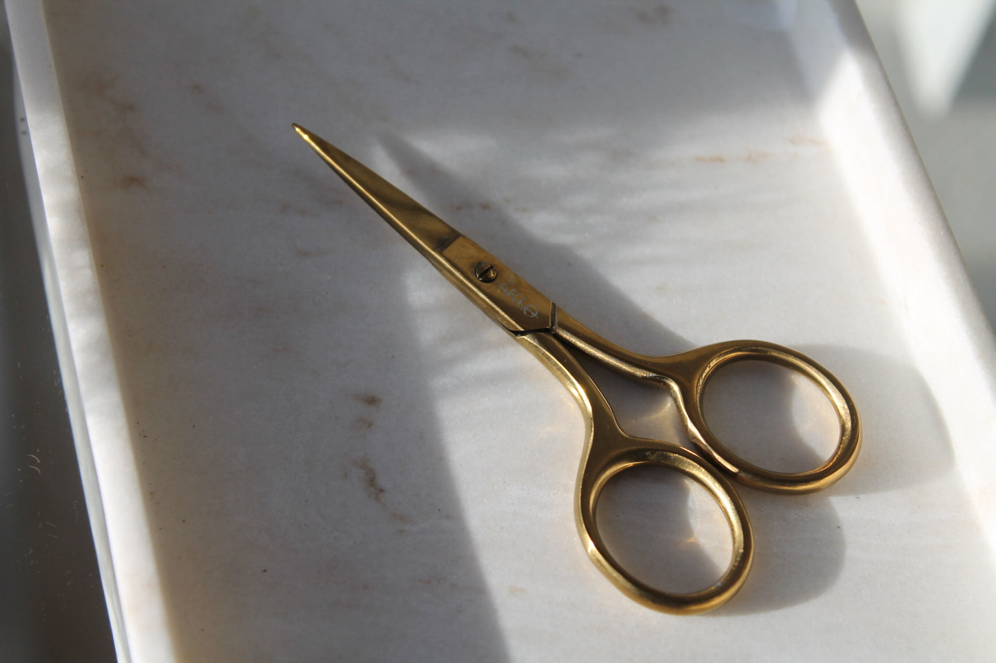 The 'Rosá' Beauty Scissors-Gold